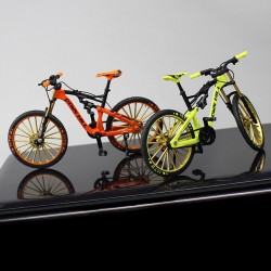 Bicicleta mtb escala 1:10 roja, coleccionable