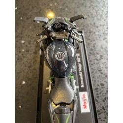 Moto Kawasaki Ninja H2R escala 1:18 colección