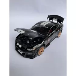 Ford Mustang Shelby GT500 escala 1:24 negro