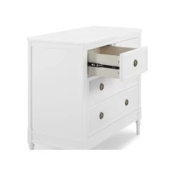 Cómoda y Mudador Madeline Delta Children