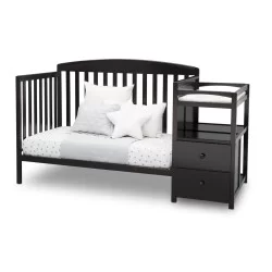 Cuna convertible y mudador Royal cherry