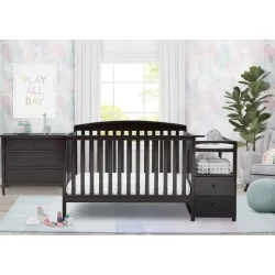 Cuna convertible y mudador Royal cherry