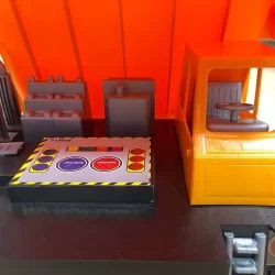 Camión Minero Chuquicamata Amarillo