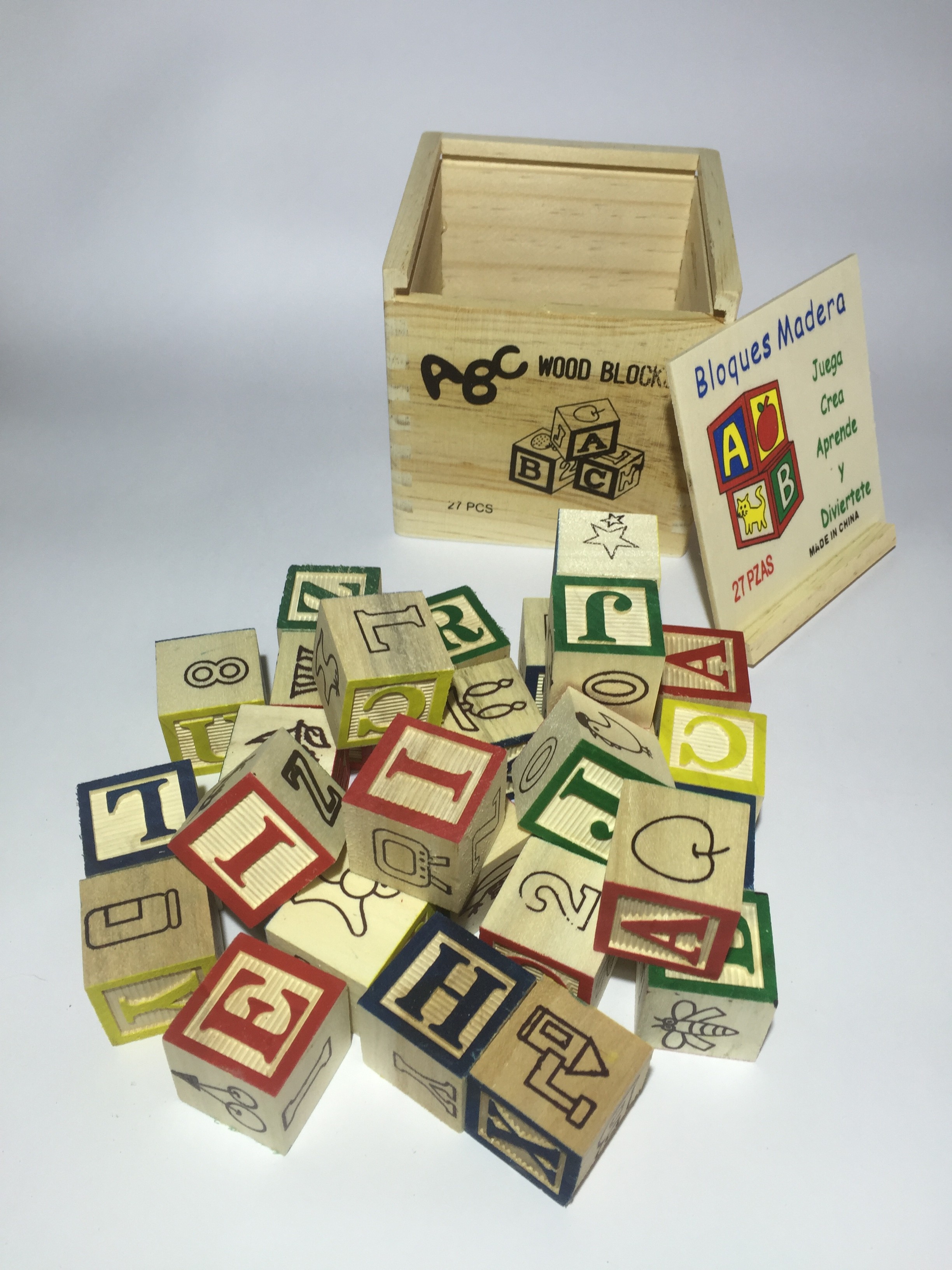 cubo bloques de madera