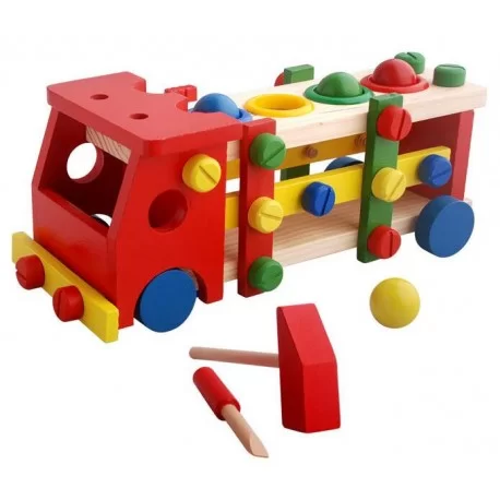 Camion didactico armable con golpeador de figuras. Camion didactico armable con golpeador de figuras.