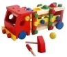 Camion didactico armable con golpeador de figuras.