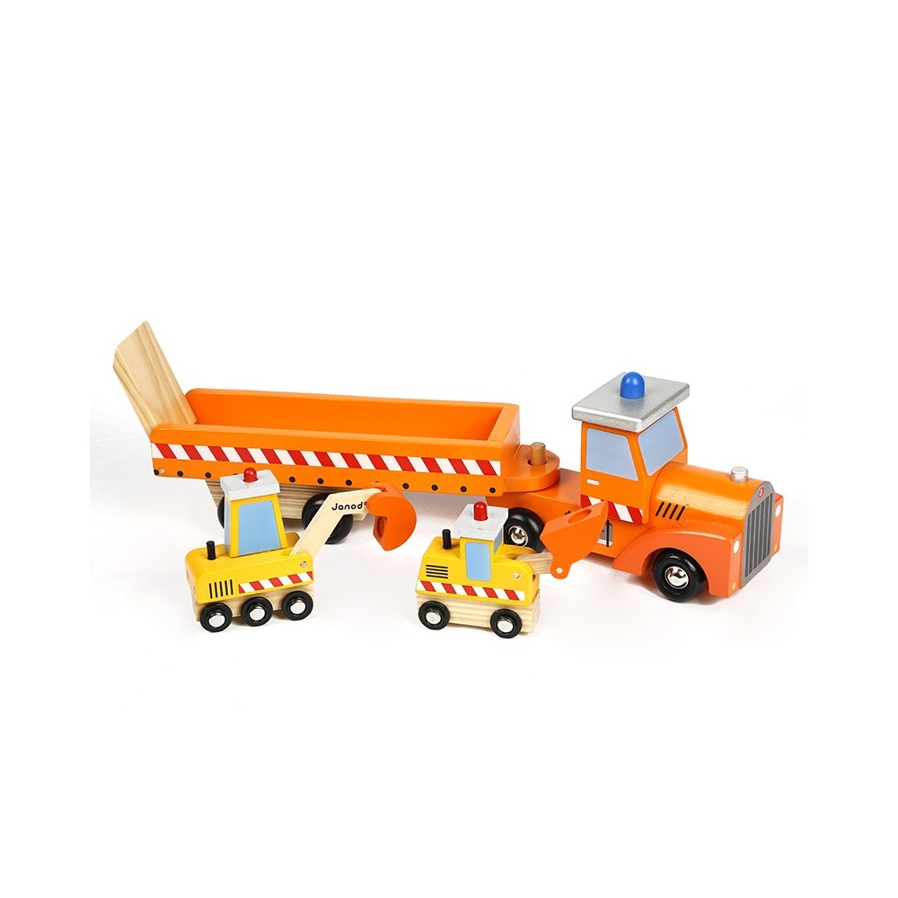 Camion constructor  con remolque.